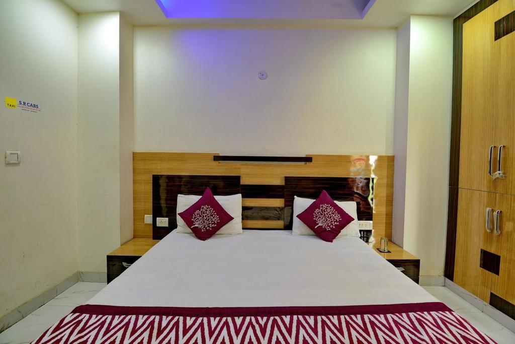 Goel Residency Hotel เดลี ภายนอก รูปภาพ